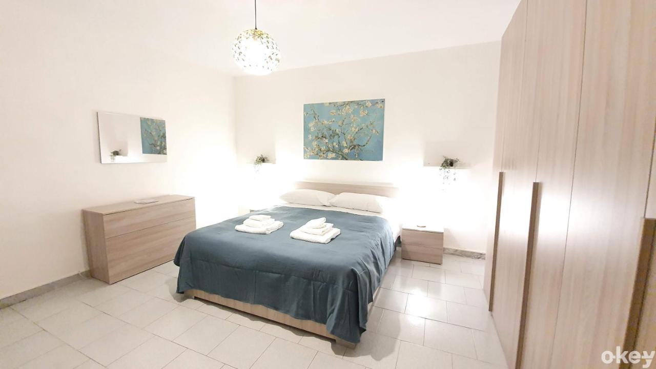 Twin Room Apulia Apartment - Bari Centro Exterior photo