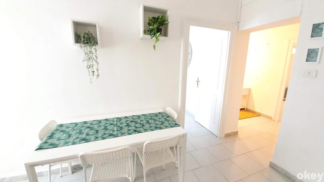 Twin Room Apulia Apartment - Bari Centro Exterior photo